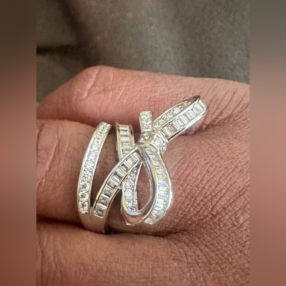 NWOT Costume Bow Ring: Size 7 - Picture 6 of 11